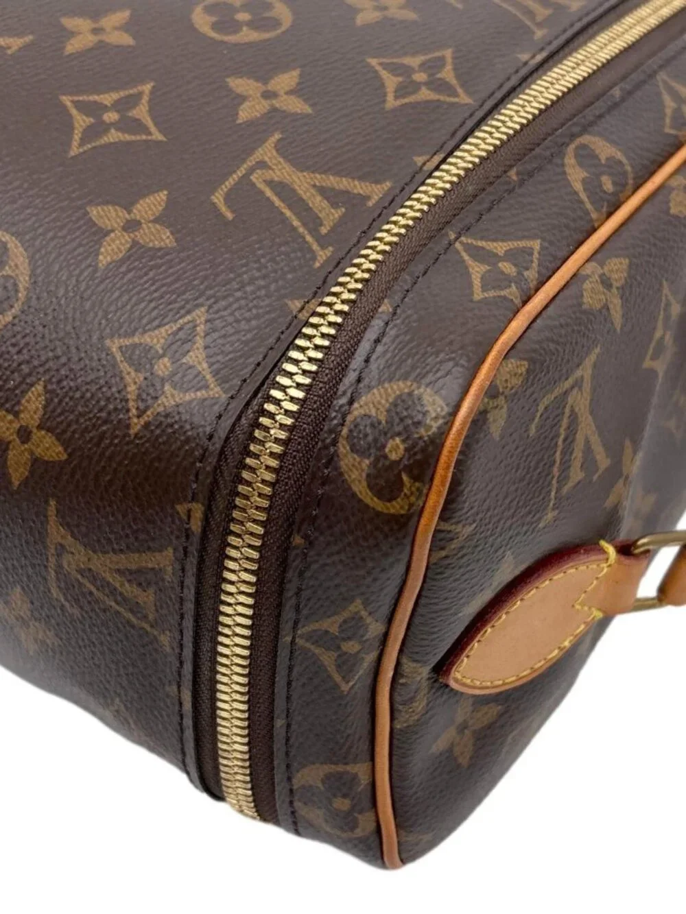 Louis Vuitton  Nice BB Toiletry Monogram Canvas Vanity Case Brown